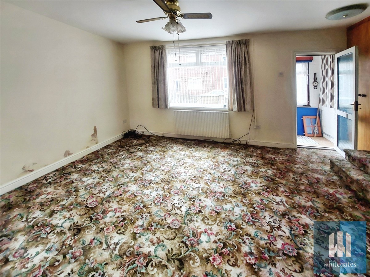 South Elmsall, Pontefract
