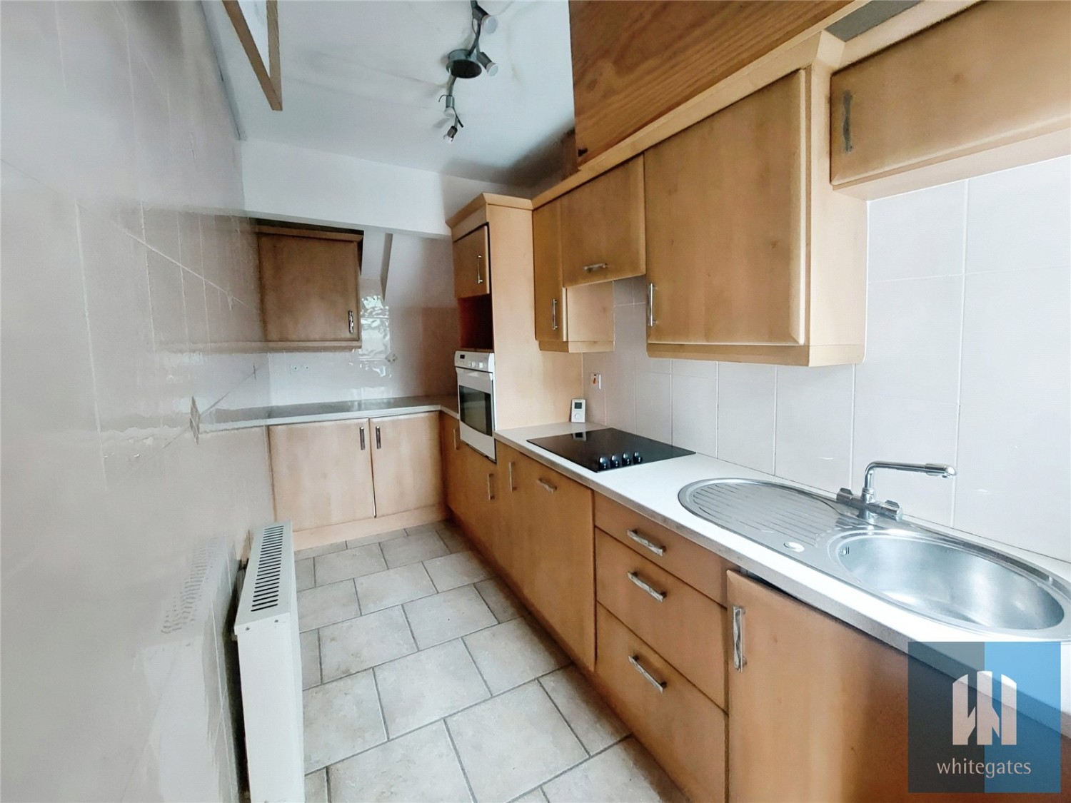 South Elmsall, Pontefract