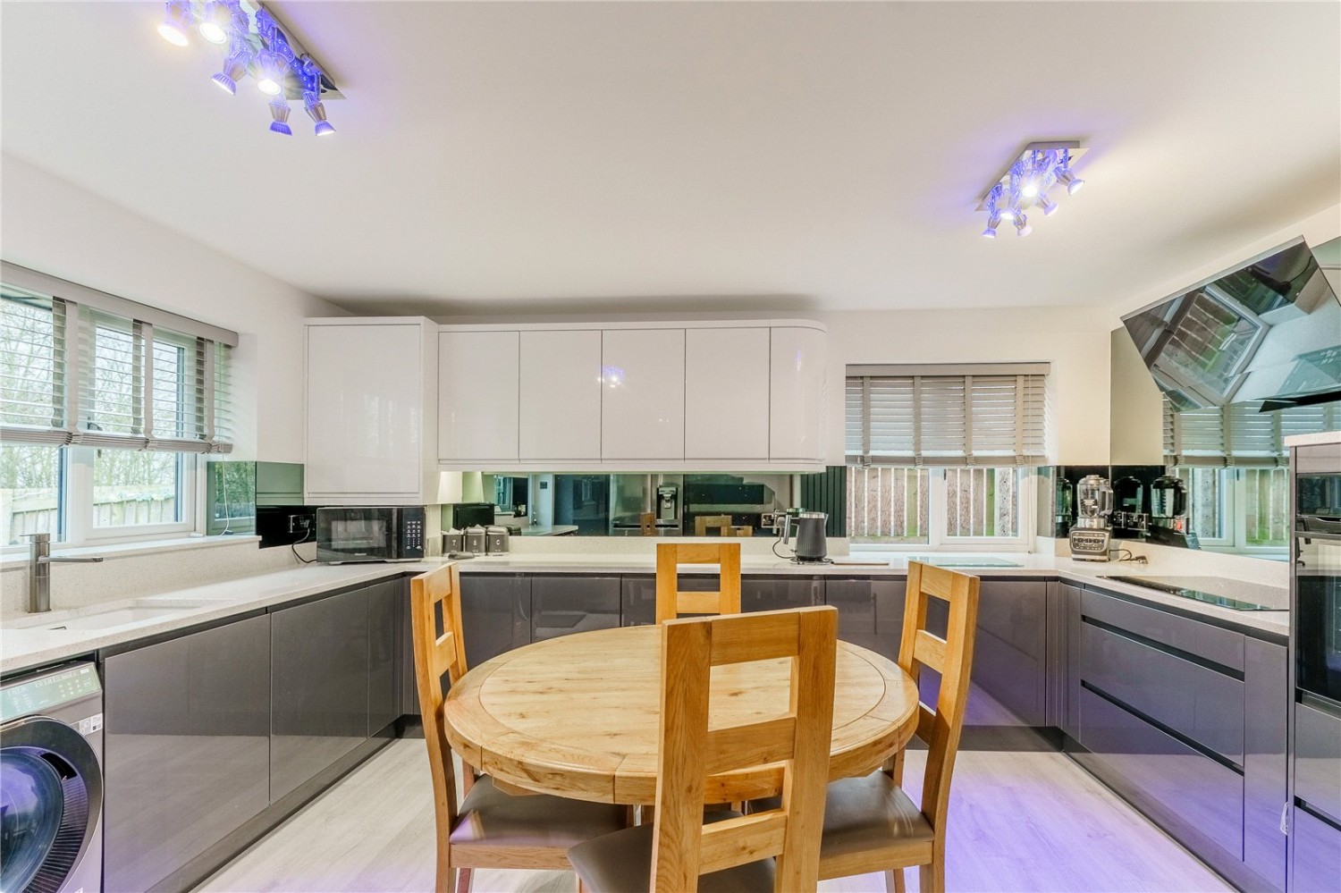 Hemsworth, Pontefract