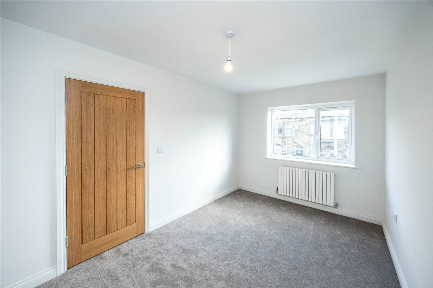 Mile Cross Road, Halifax