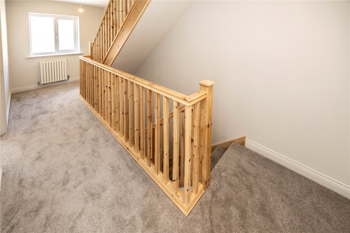 Mile Cross Road, Halifax