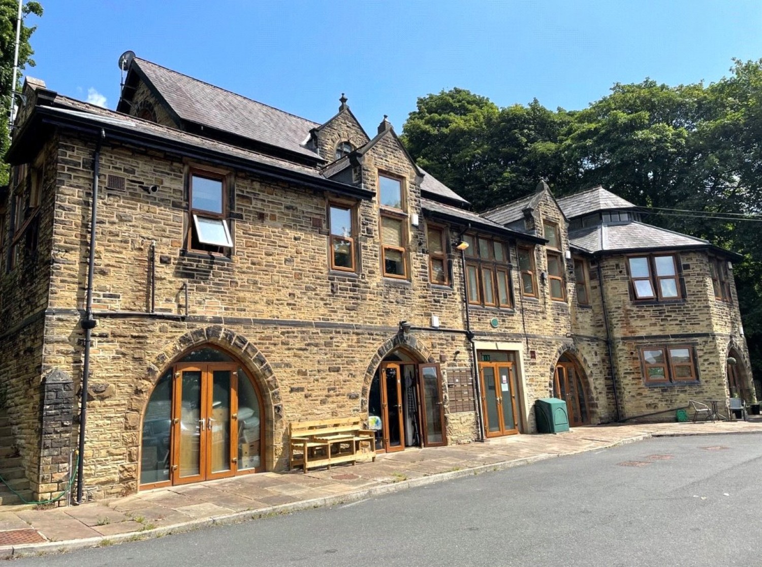 Off Bennett Lane, Halifax