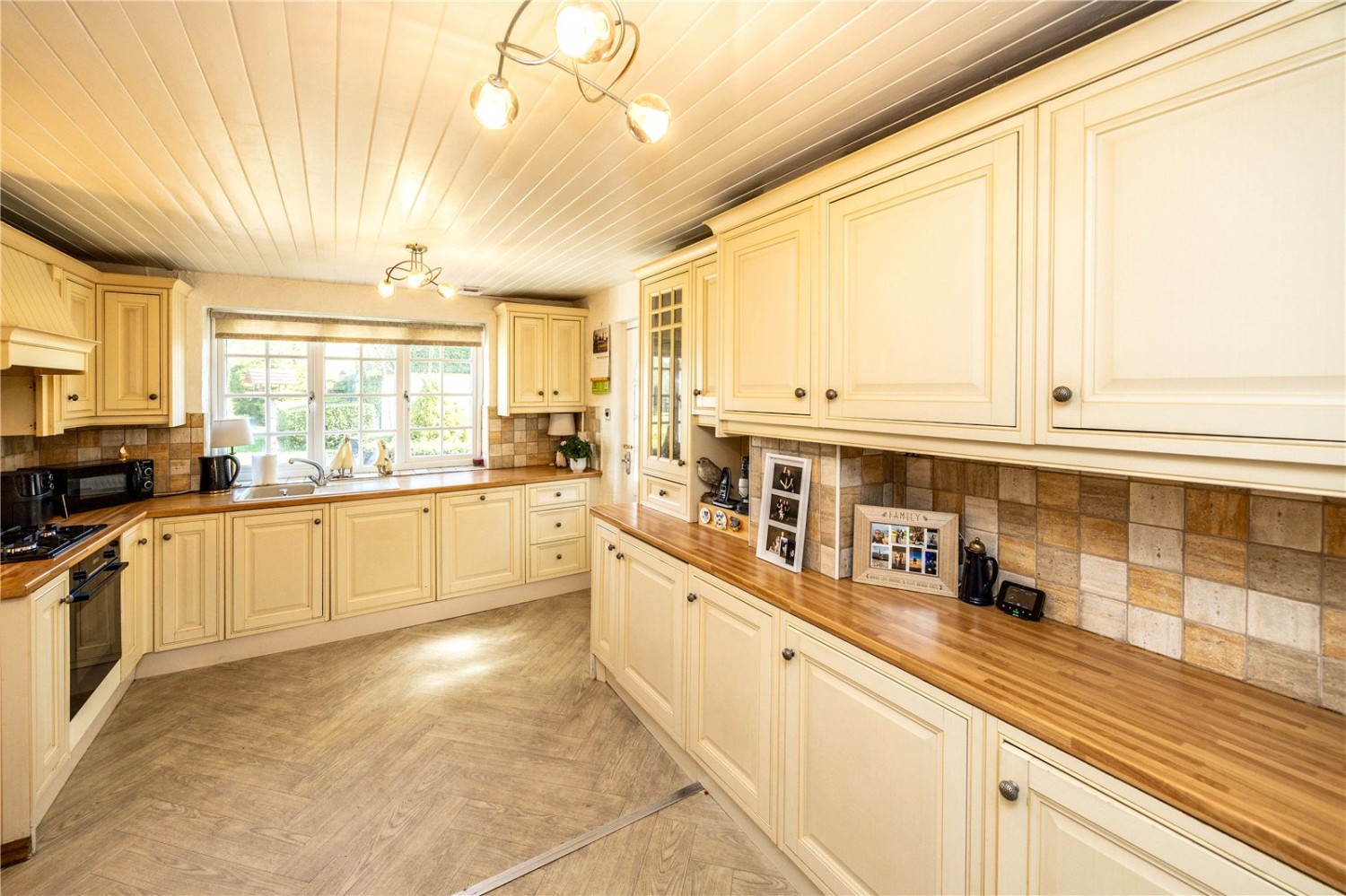 Norwood Green, Halifax