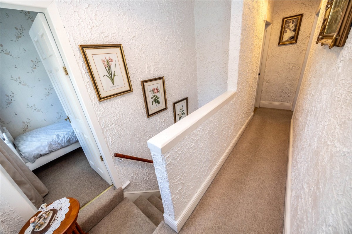 Norwood Green, Halifax