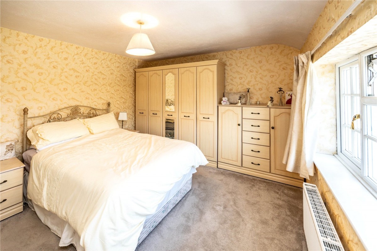 Norwood Green, Halifax