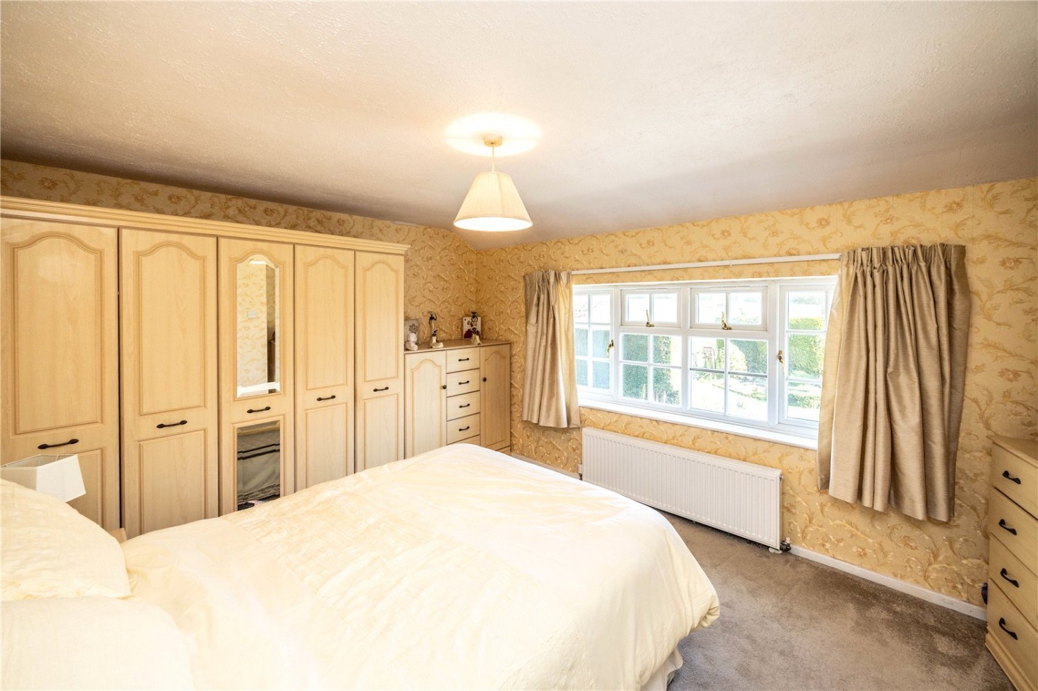 Norwood Green, Halifax