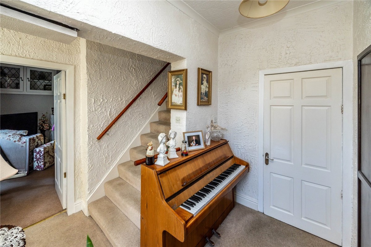 Norwood Green, Halifax