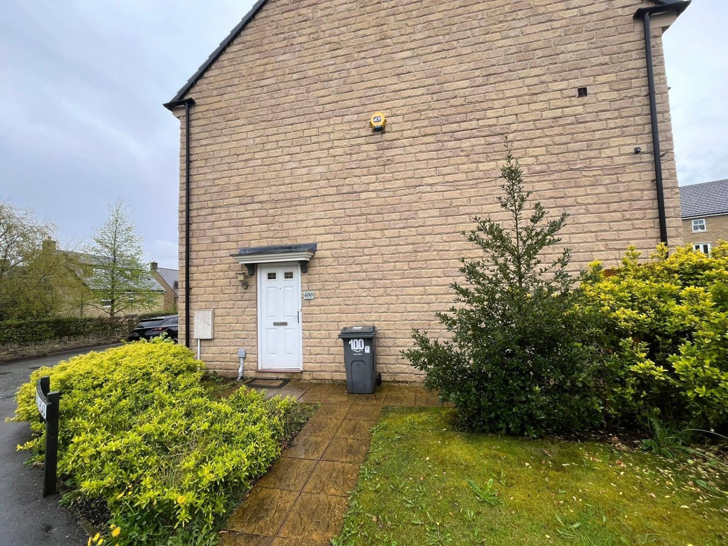 Fountain Head Village, Halifax