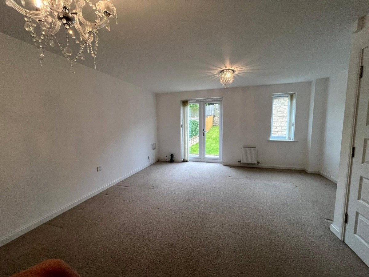 Fountain Head Village, Halifax