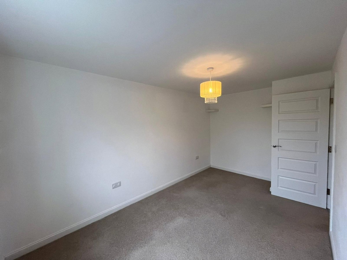 Fountain Head Village, Halifax