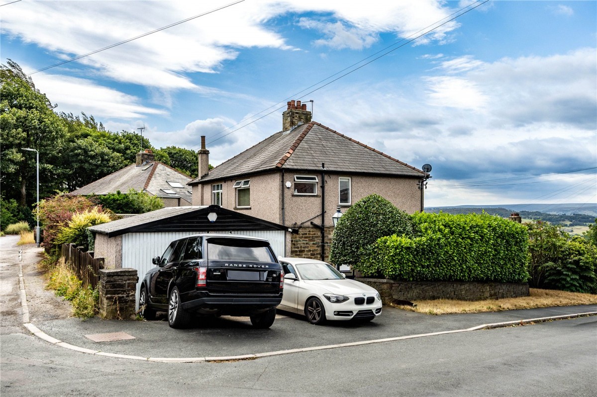 Westborough Drive, Halifax, West Yorkshire