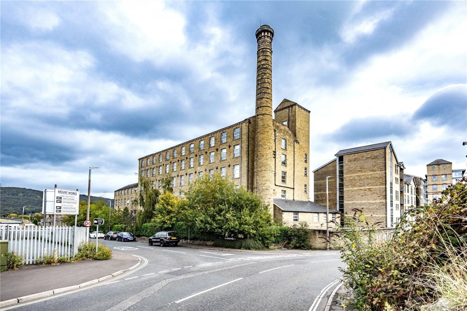 Dewsbury Road, Elland