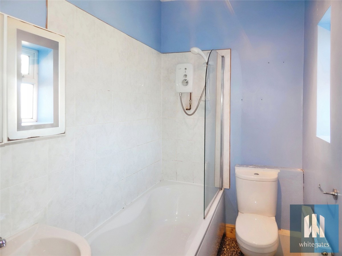 Moldgreen, Huddersfield