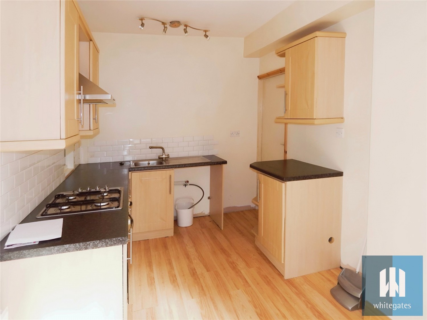 Moldgreen, Huddersfield