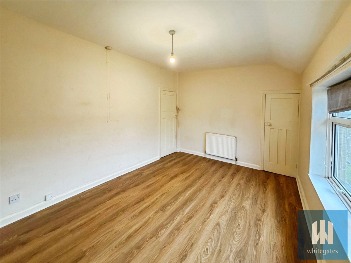 Highroadwell, Halifax