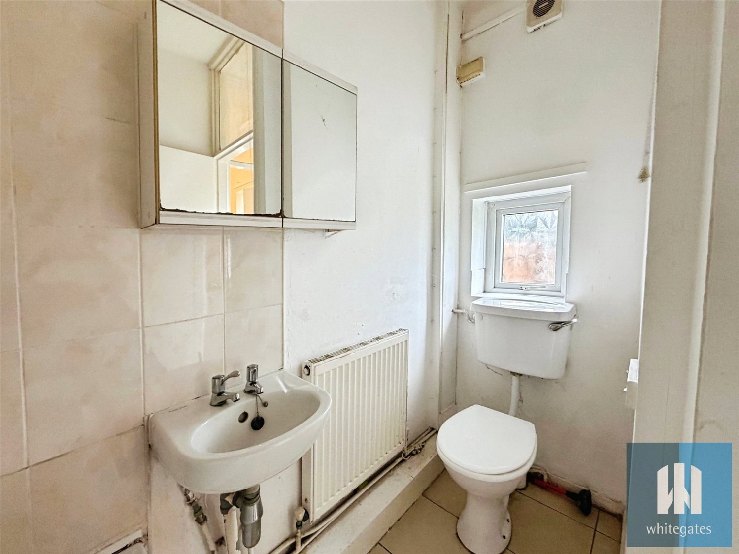 Highroadwell, Halifax