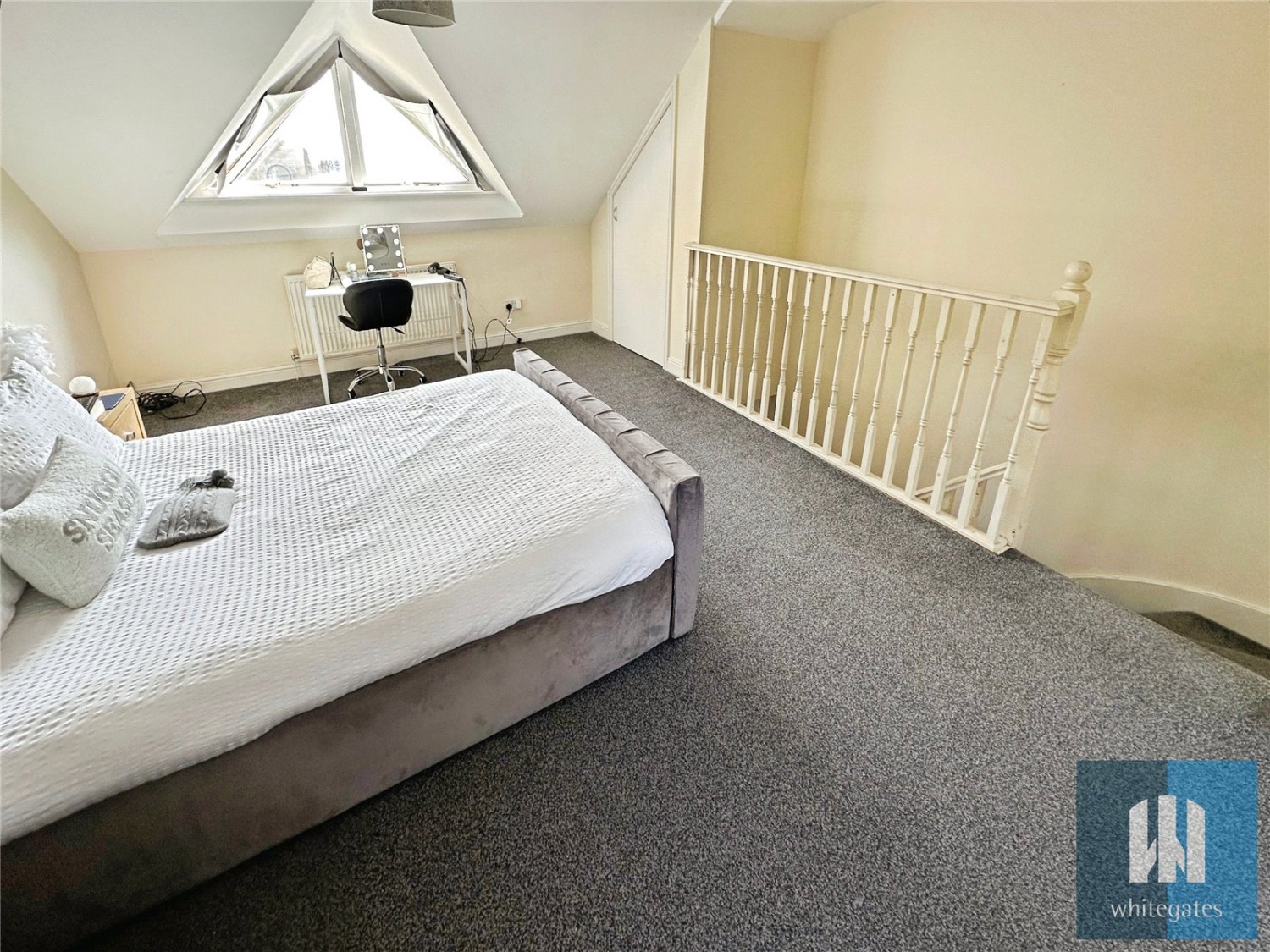 Longwood, Huddersfield