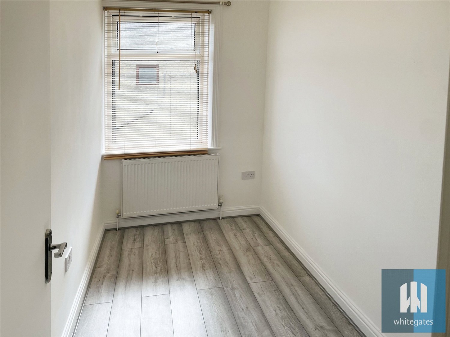 Moldgreen, Huddersfield