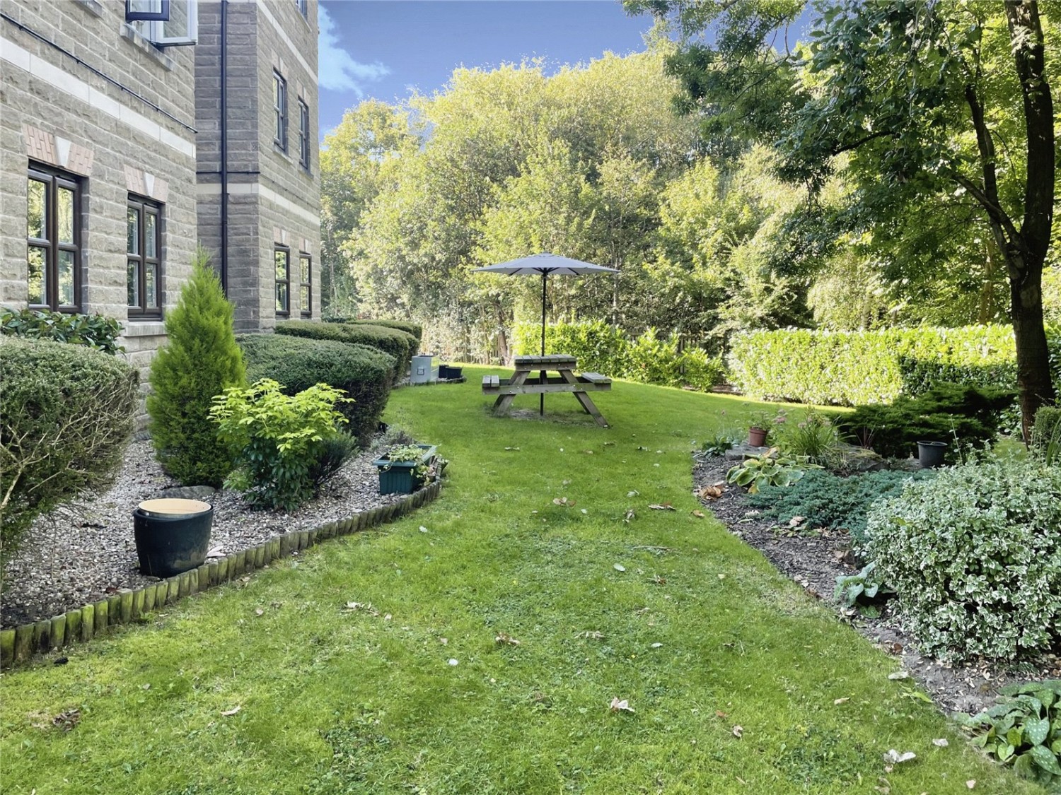 Waterloo, Huddersfield