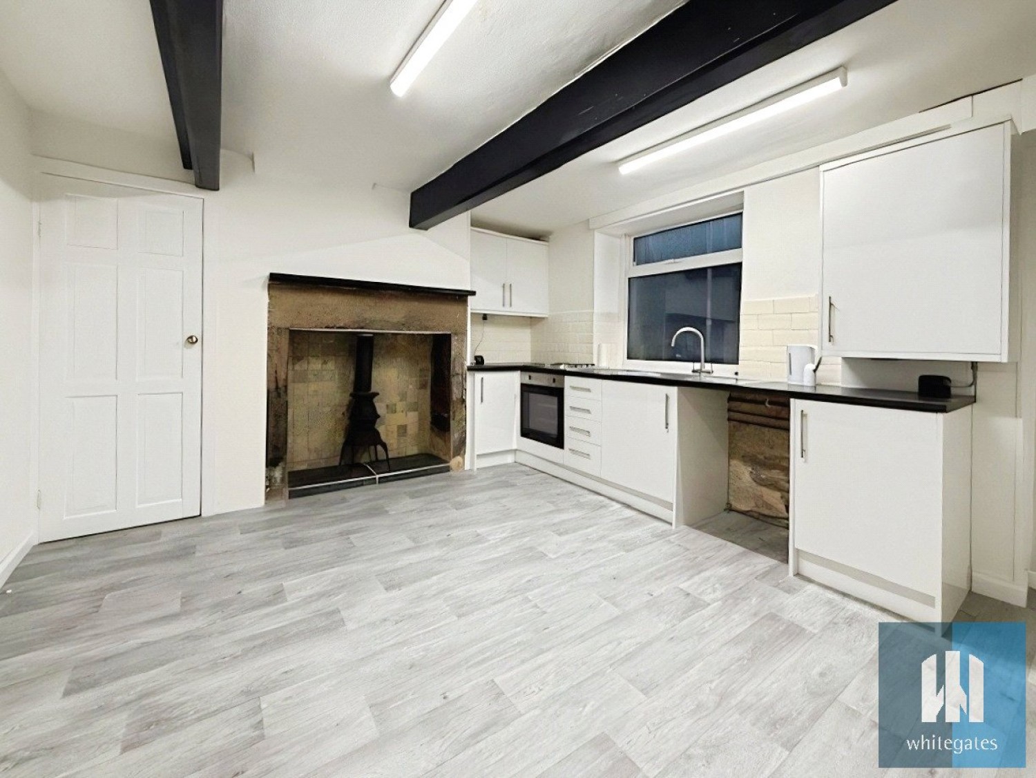 Moldgreen, Huddersfield