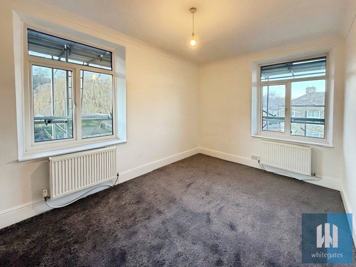 Moldgreen, Huddersfield