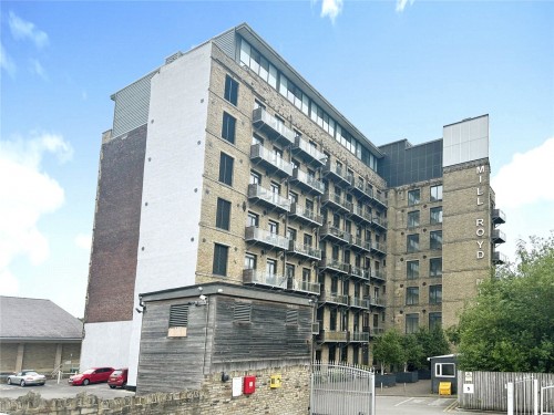 Huddersfield Road, Brighouse