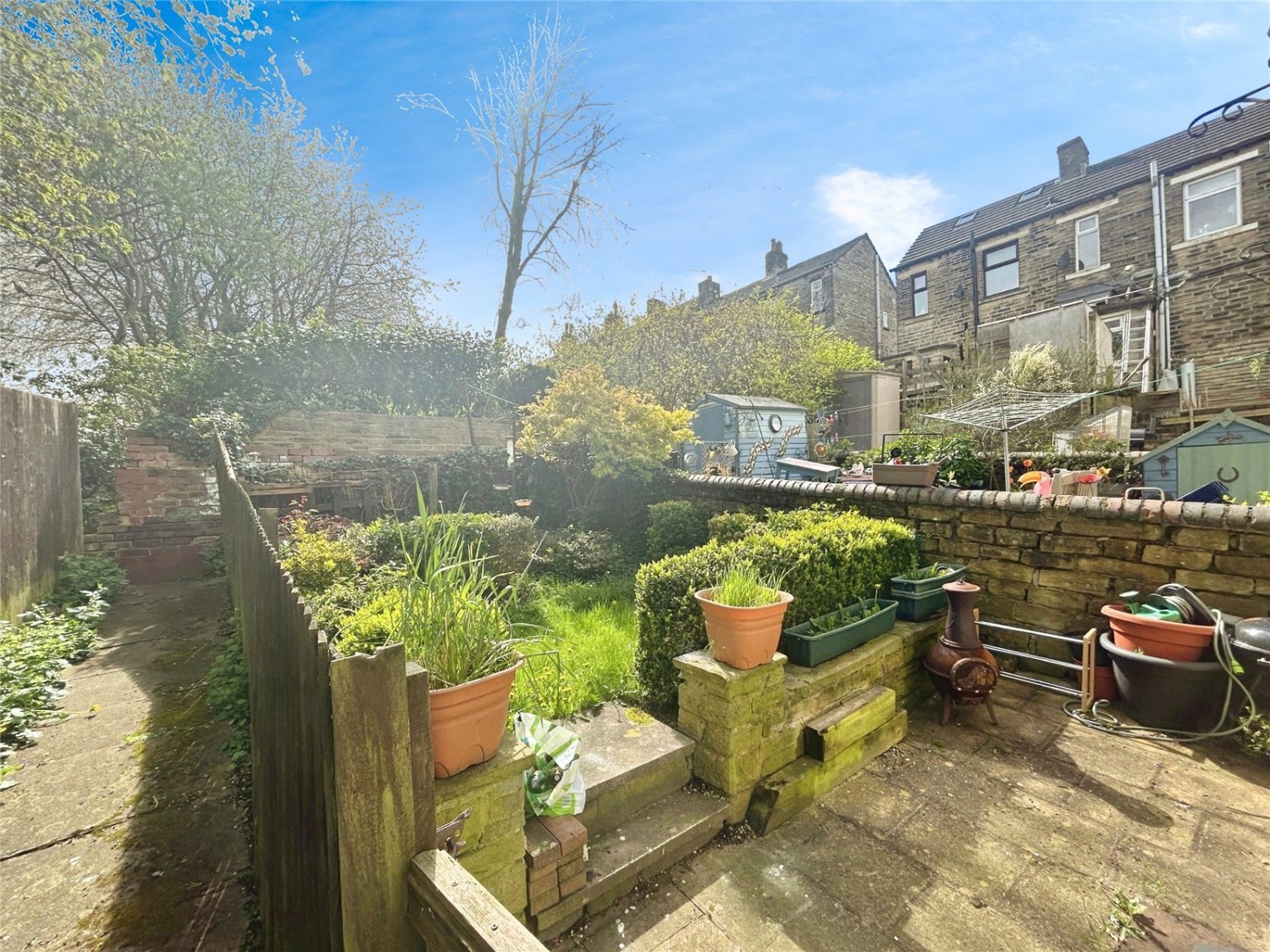 Moldgreen, Huddersfield
