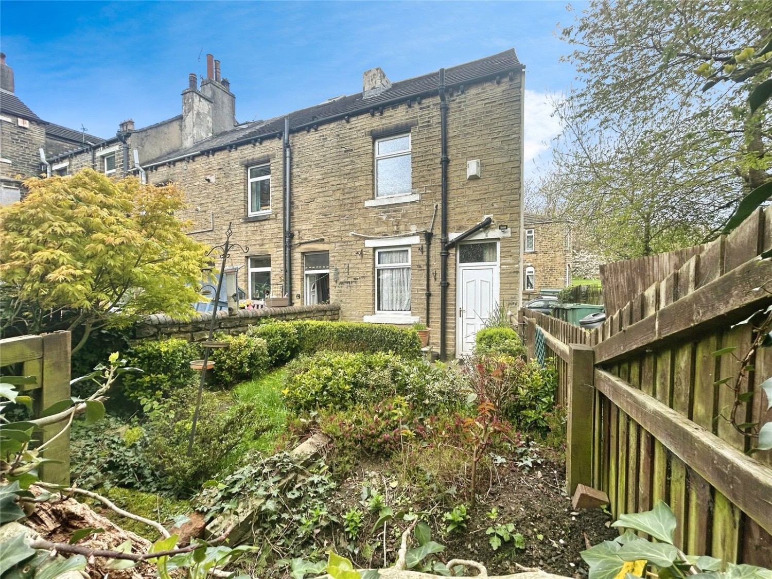 Moldgreen, Huddersfield