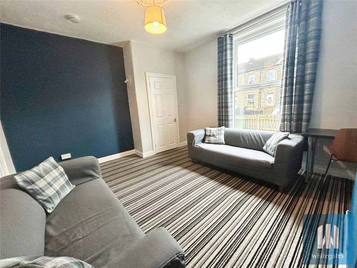 Moldgreen, Huddersfield