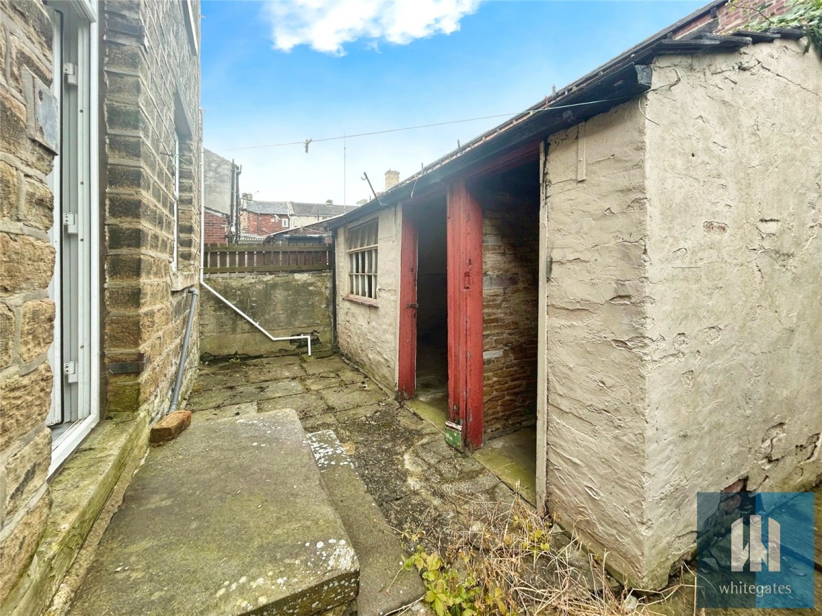 Moldgreen, Huddersfield