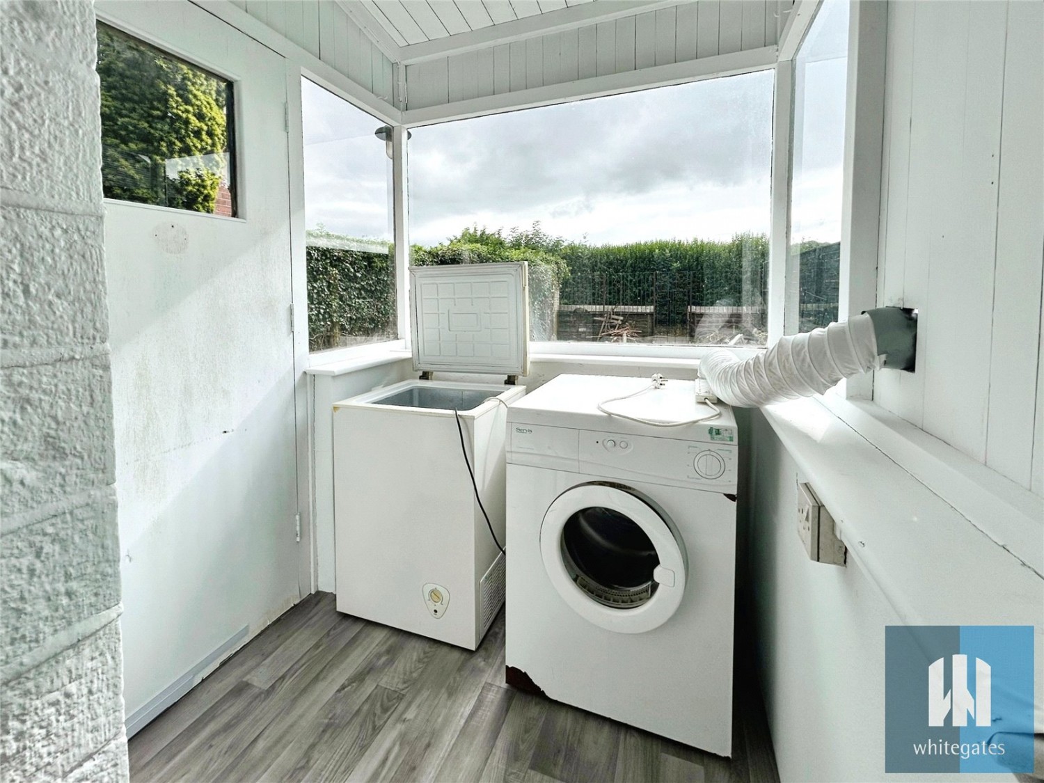 Moldgreen, Huddersfield