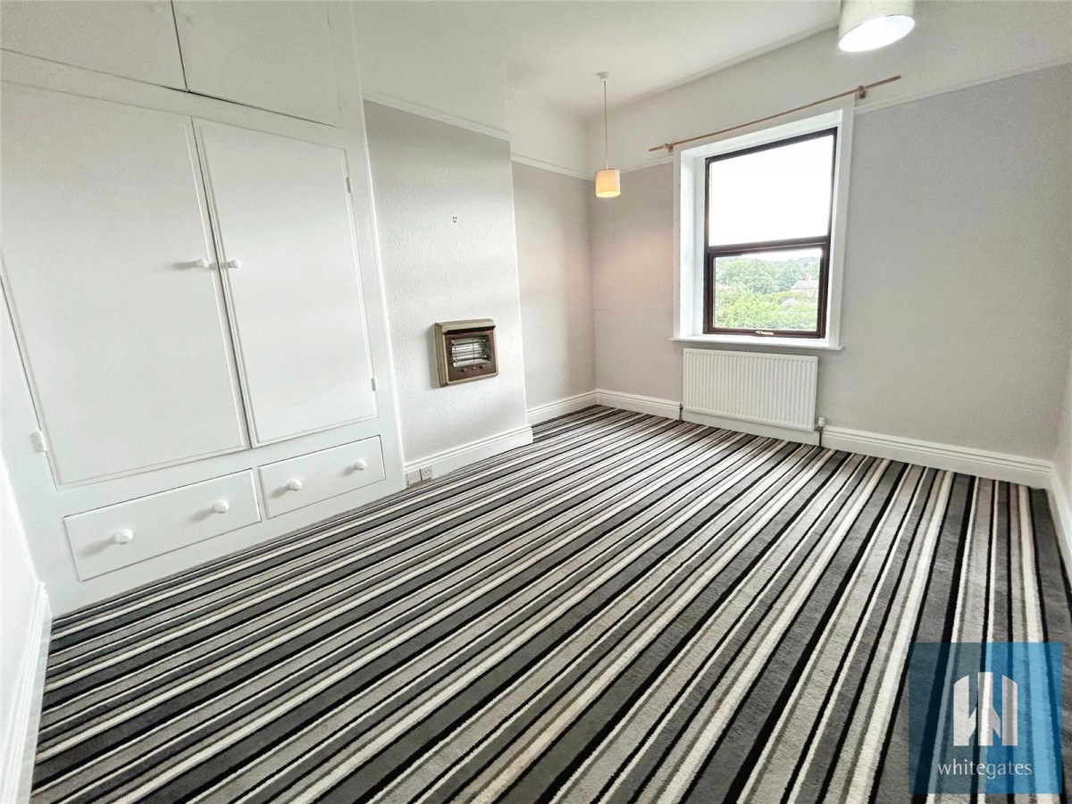 Moldgreen, Huddersfield