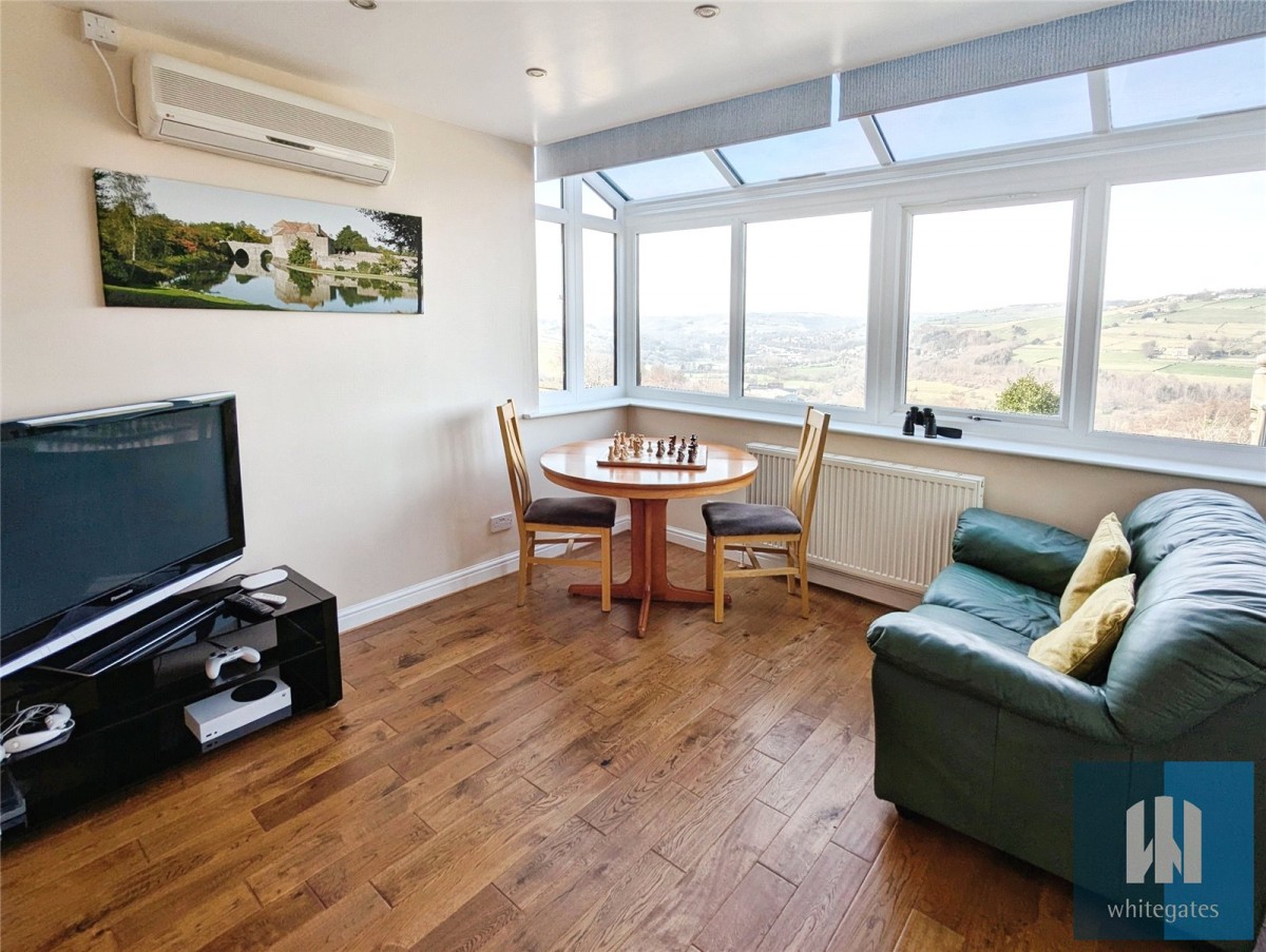 Linthwaite, Huddersfield