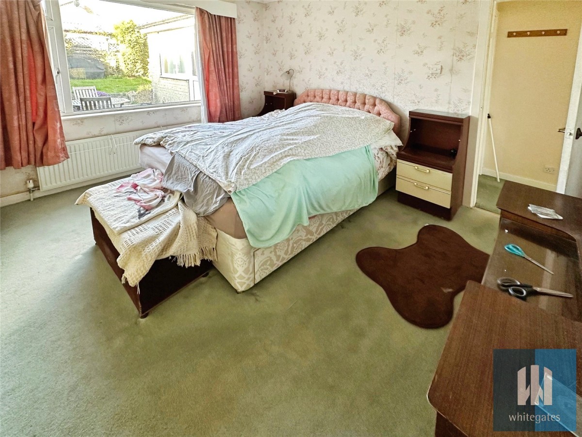 Lepton, Huddersfield