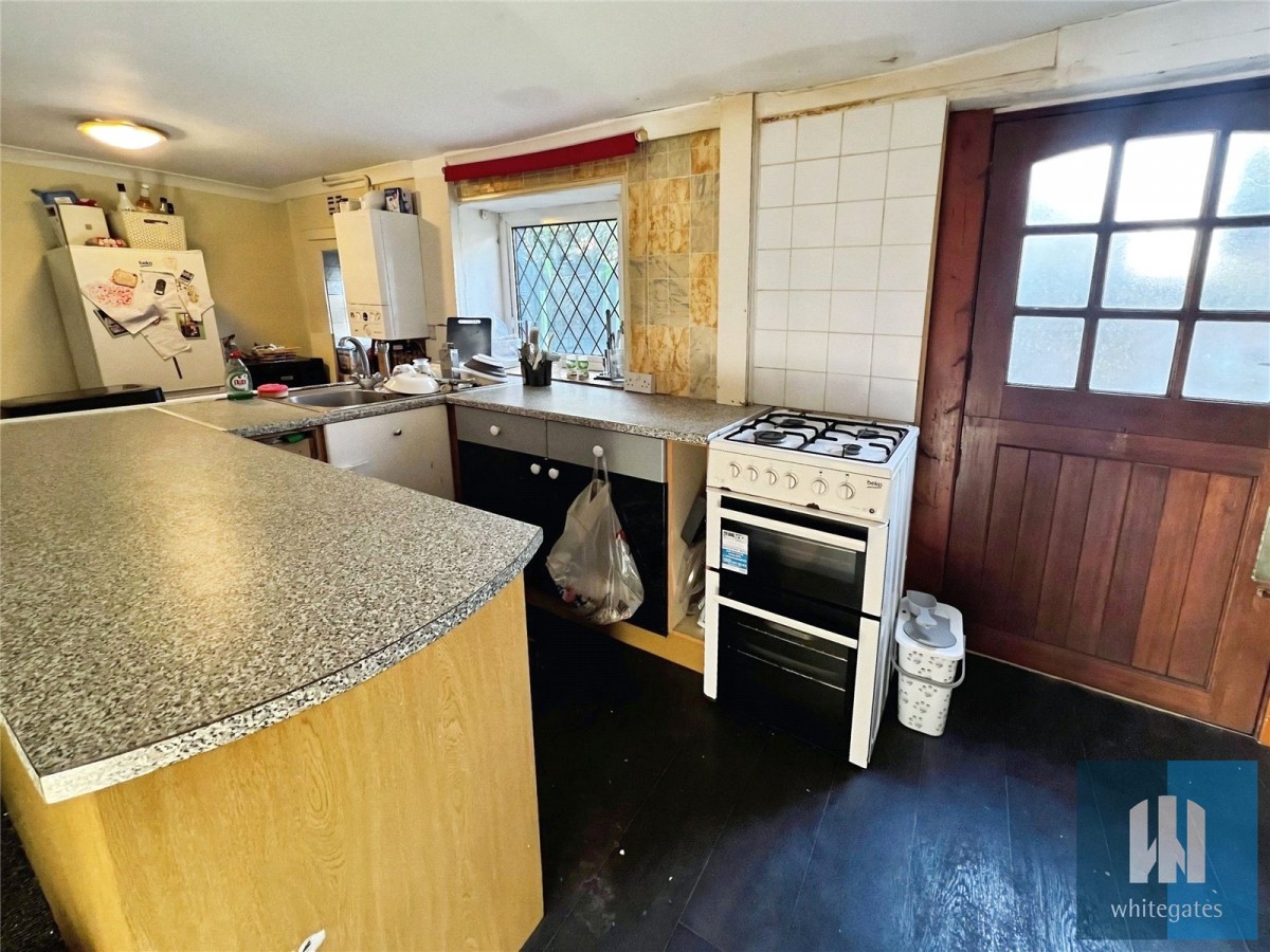 Leeds Road, Huddersfield