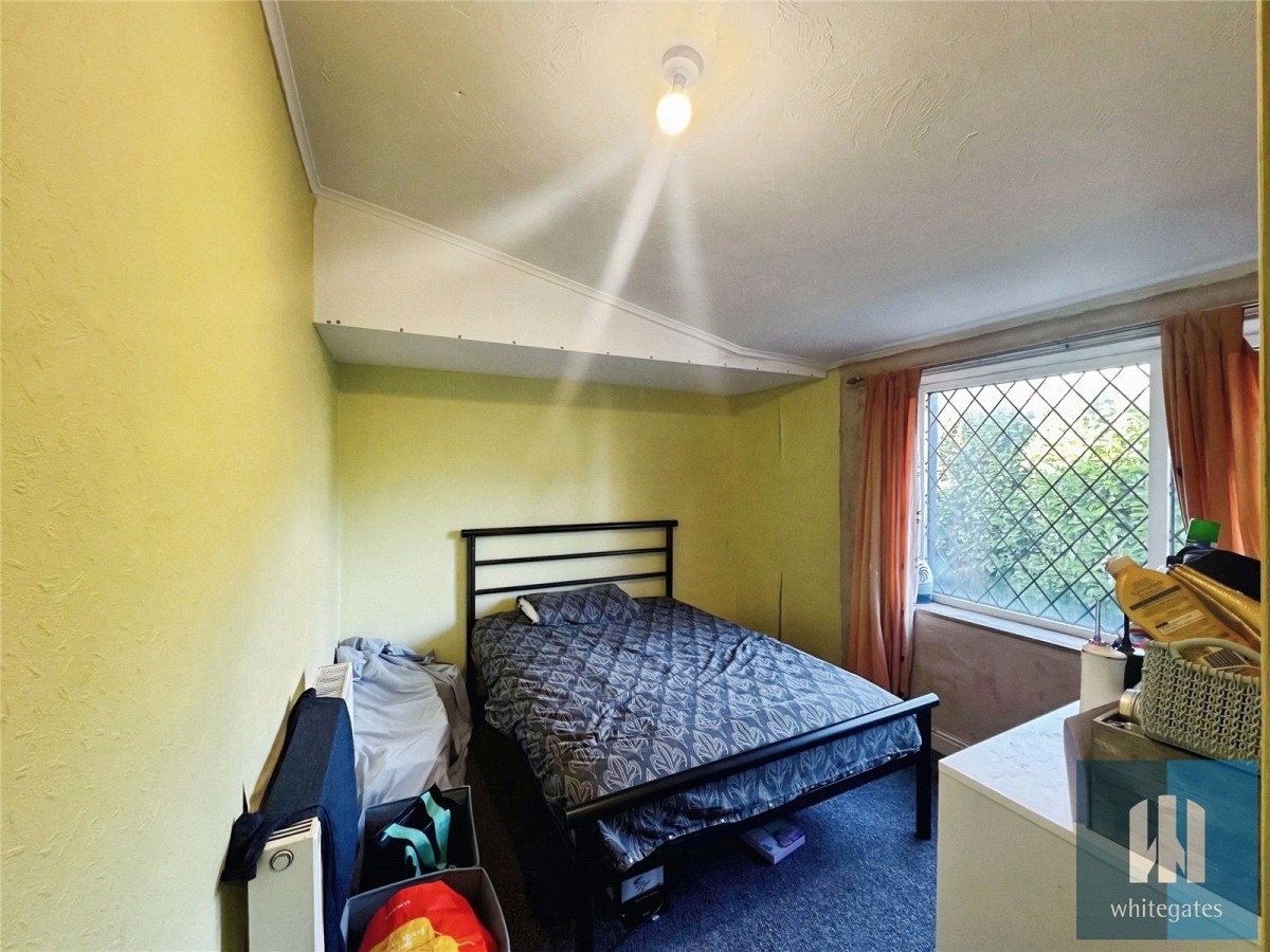 Leeds Road, Huddersfield