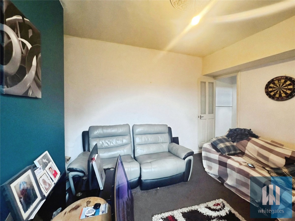 Moldgreen, Huddersfield