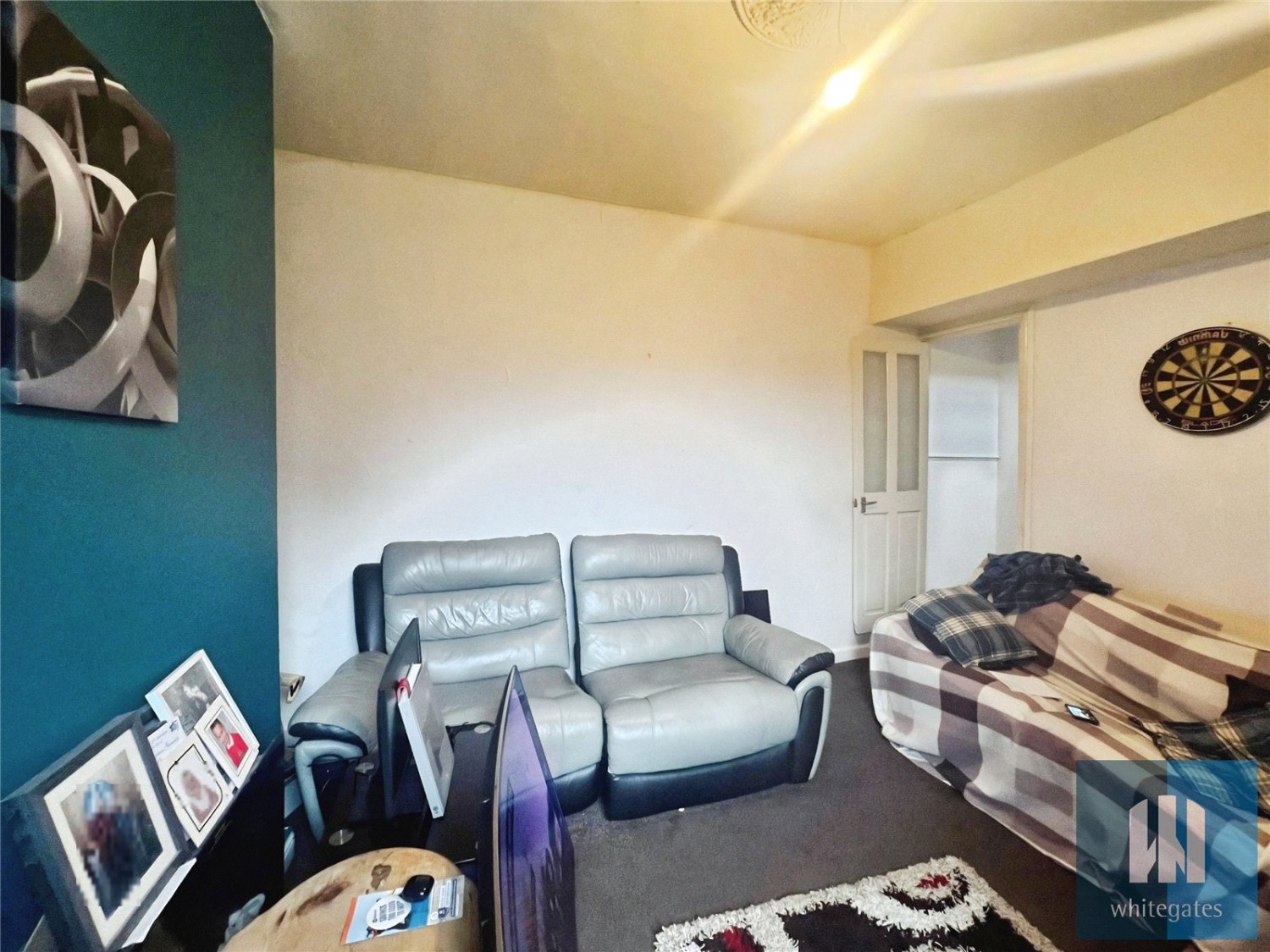 Moldgreen, Huddersfield