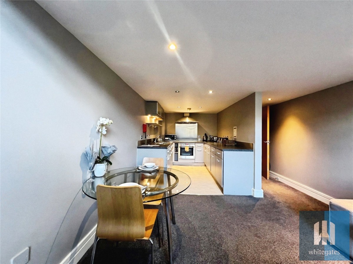 Low Westwood Lane, Linthwaite, Huddersfield