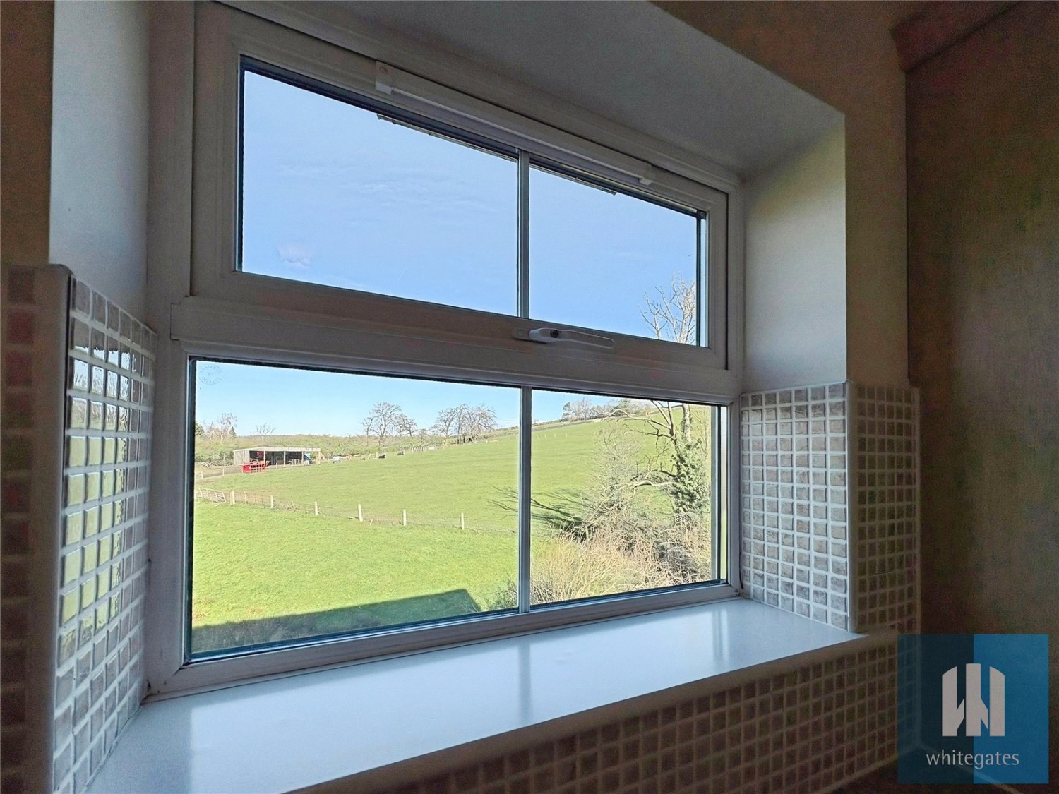 Kitson Hill Road, 142 Kitson Hill Road, Mirfield