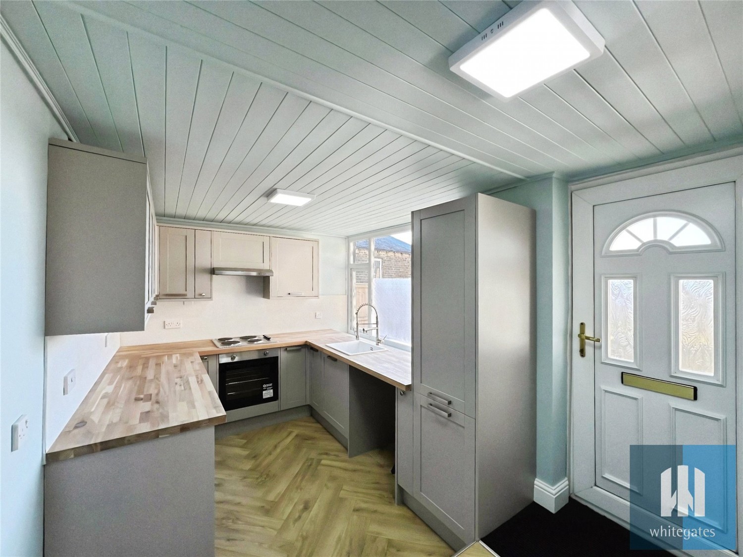 Longwood, Huddersfield