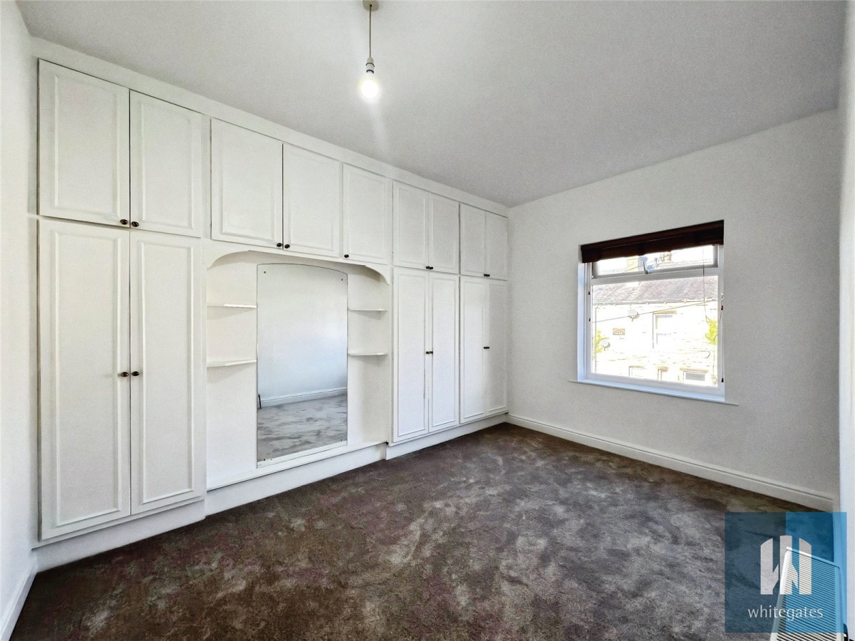 Longwood, Huddersfield