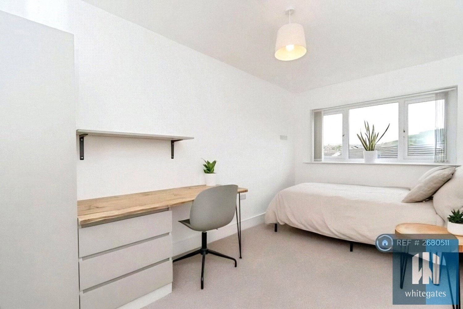 Moldgreen, Huddersfield