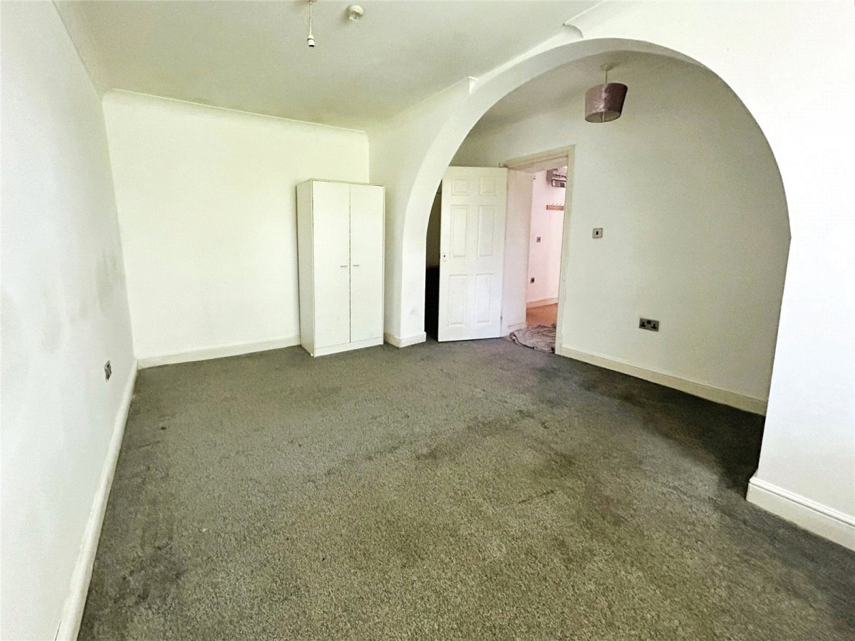 Moorside Avenue, 68 Moorside Avenue, Crosland Moor, Huddersfield