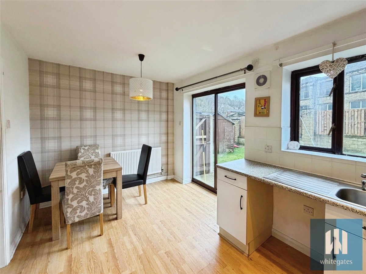 Longwood, Huddersfield