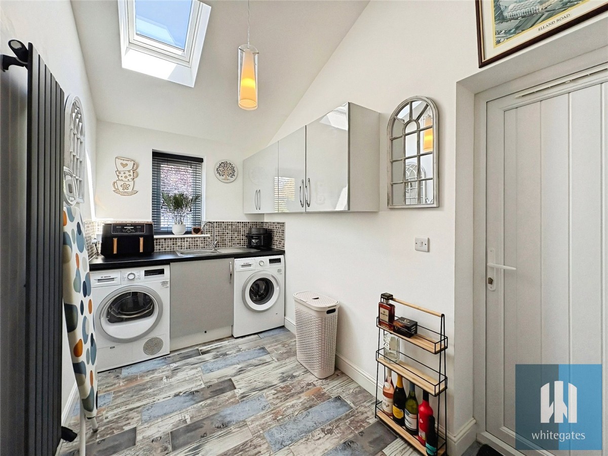 Calder Close, Mirfield
