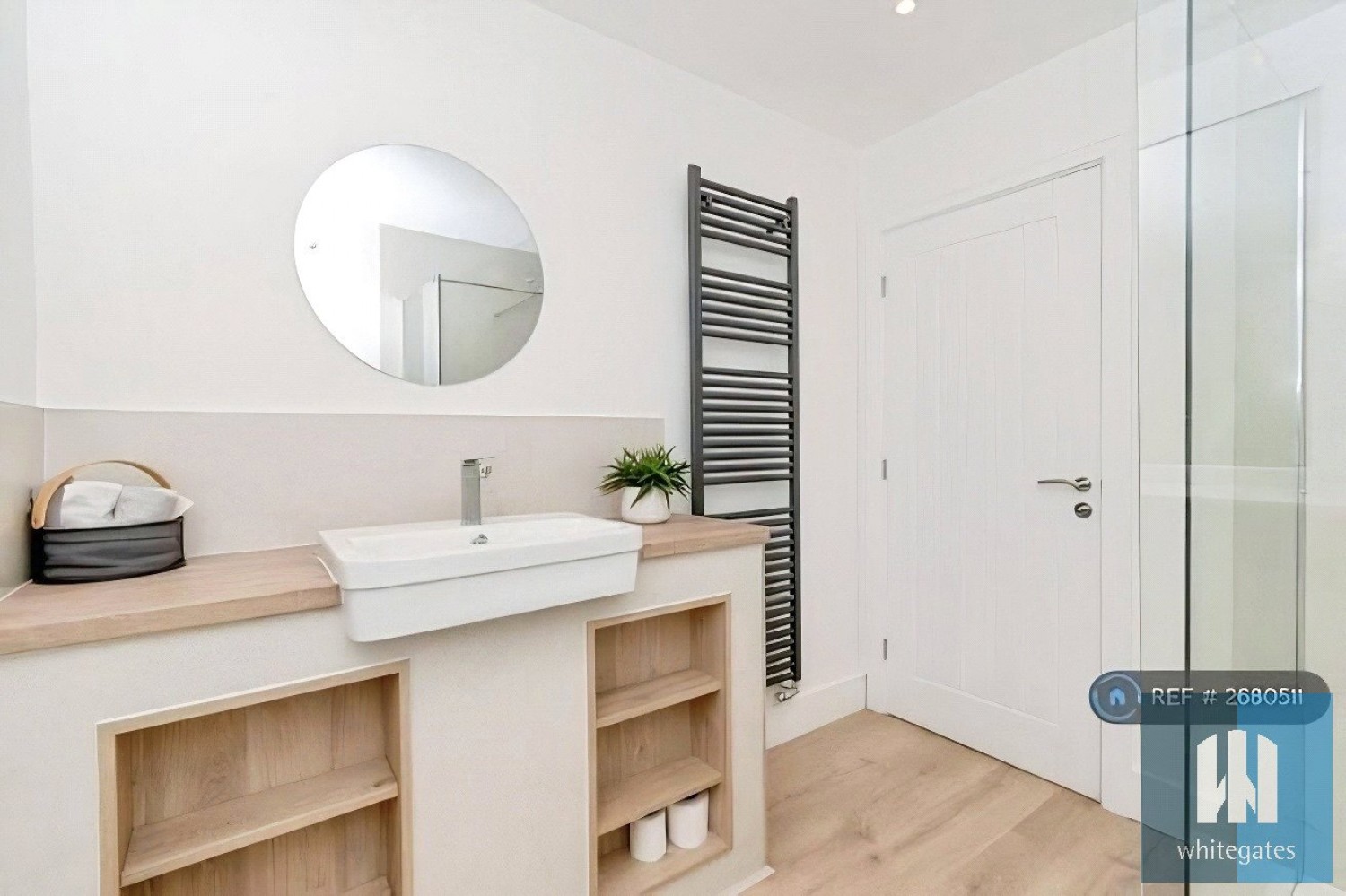 Moldgreen, Huddersfield