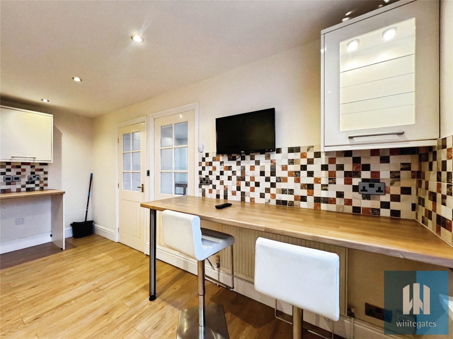 Hove Edge, Brighouse