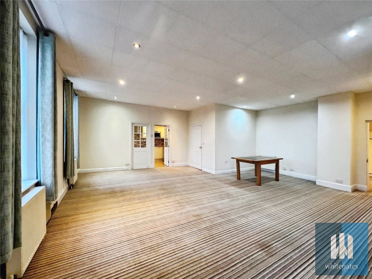 Hove Edge, Brighouse