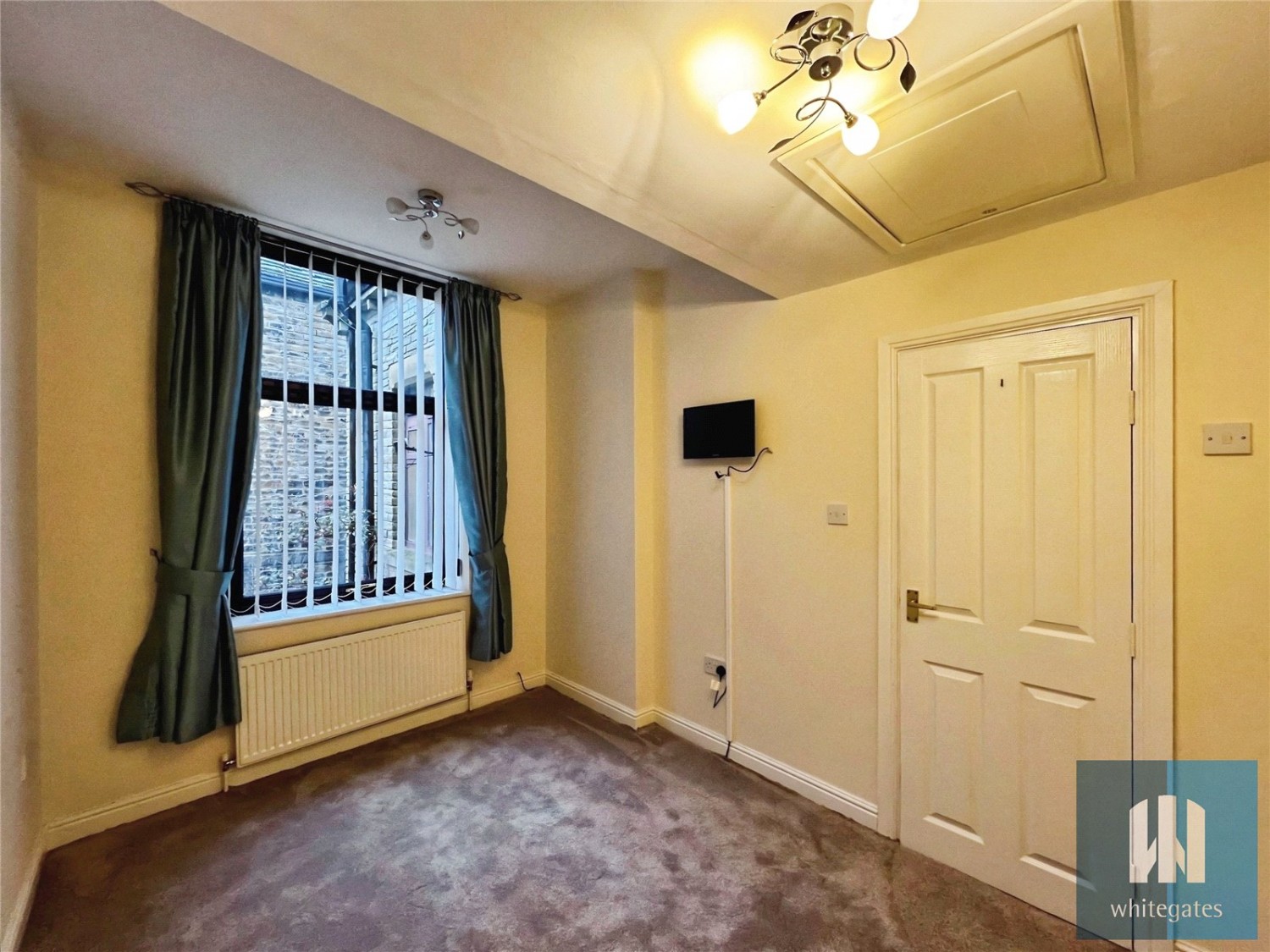 Hove Edge, Brighouse